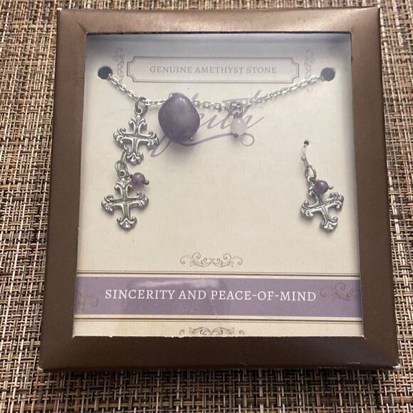 Pier 1 Imports Genuine Amethyst Stone Necklace and Earrings Set New in Box - Picture 2 of 8